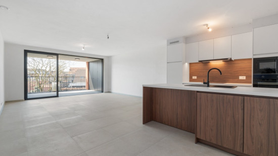 Staatsbaan - 76* - - 1.3 - 9870