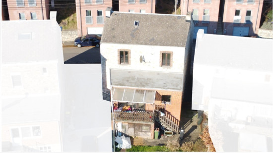 Rue du Val Notre-Dame - 328 - - 4520