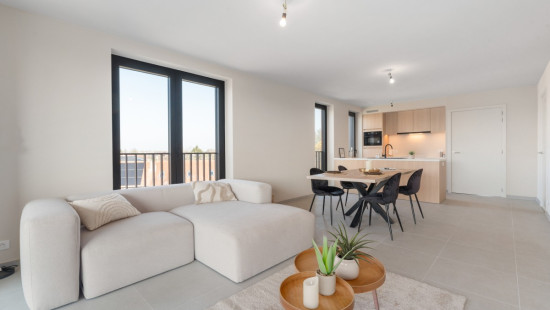 Staatsbaan - 76 - - 2.5 - 9870