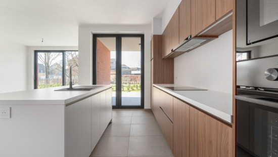 Staatsbaan - 76 - - 0.4 - 9870