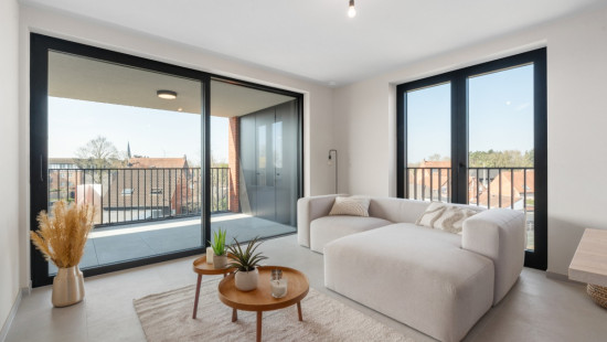 Staatsbaan - 76 - - 2.5 - 9870