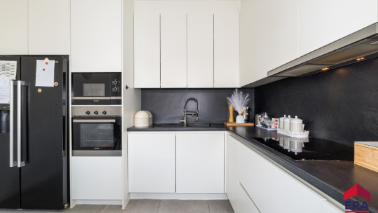 1 Meistraat - 3 - - 9300