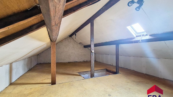 Rue du Val Notre-Dame - 328 - - 4520