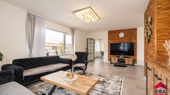 1 Meistraat - 3 - - 9300