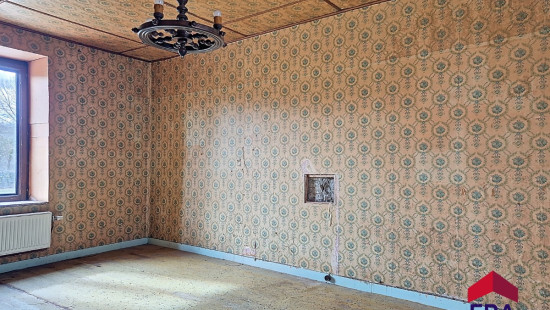 Rue du Val Notre-Dame - 328 - - 4520