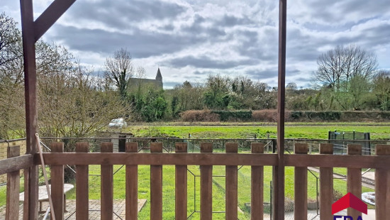 Rue du Val Notre-Dame - 328 - - 4520