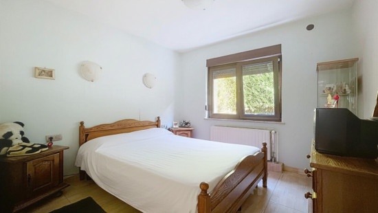 Rue Bairoua - 93 - - 4000