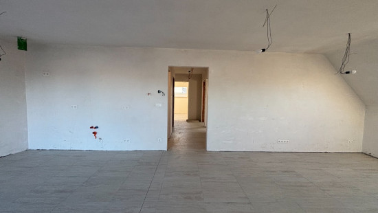 Marktstraat - 22 - - 8810