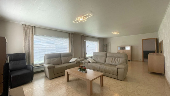 Neerhof - 23 - - 8980