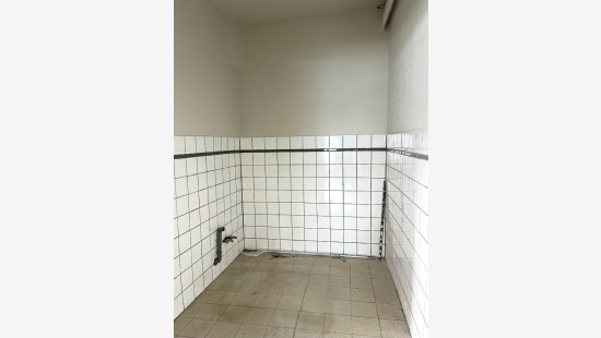 Avenue Herbert Hoover - 215 - - 1200