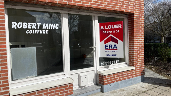 Avenue Herbert Hoover - 215 - - 1200