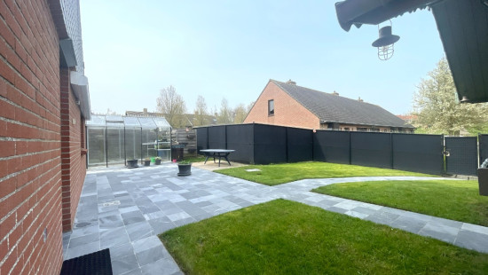 Neerhof - 23 - - 8980