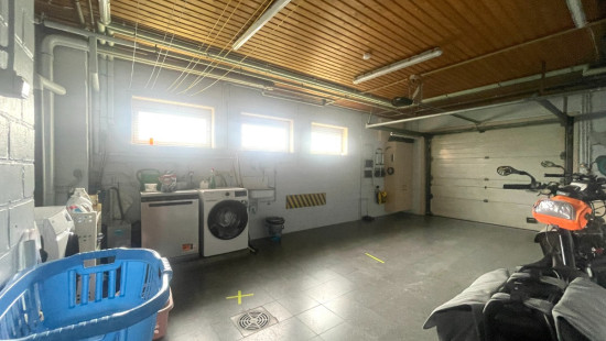 Neerhof - 23 - - 8980