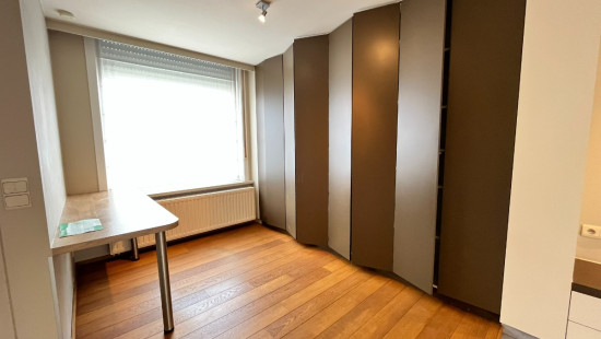 Monseigneur De Haernestraat - 6 - - 8800