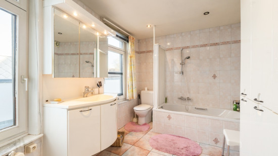 Stationsstraat - 49 - - 9400