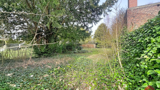 Place des Tilleuls - 49 - REZ LOT 2 - 5300