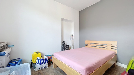 Place des Tilleuls - 49 - REZ LOT 2 - 5300