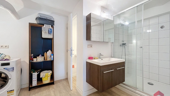 Place des Tilleuls - 49 - REZ AVANT - 5300