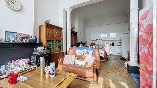 Place des Tilleuls - 49 - REZ AVANT - 5300