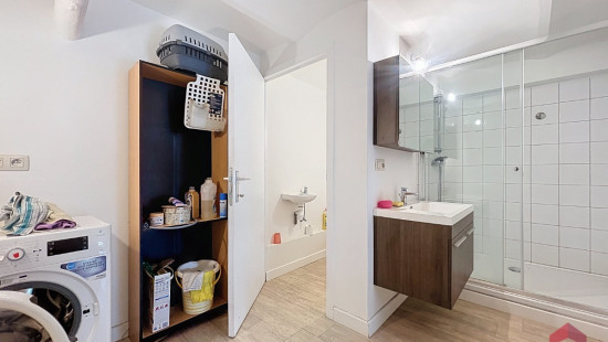 Place des Tilleuls - 49 - REZ AVANT - 5300