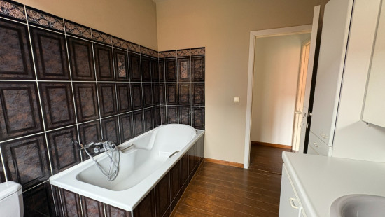 Spoorwegstraat - 98 - - 3500