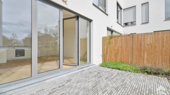 Square Coghen - 55B - 0 - 1180