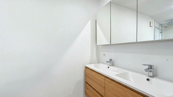 Avenue de la Croix-Rouge - 5 - - 4500