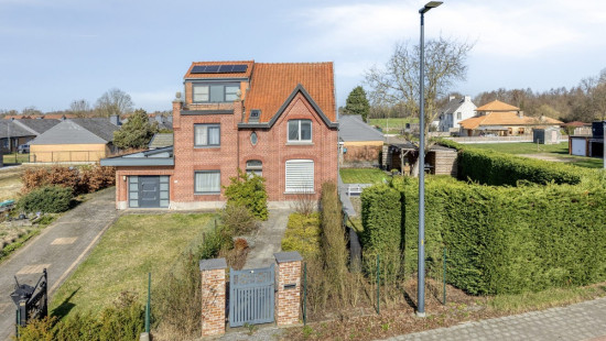 Putsebaan - 136 - - 3140