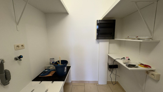 Varkensmarkt - 26 - 12 - 3590