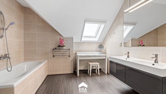 Burgemeester Voetslaan - 34 - - 3990