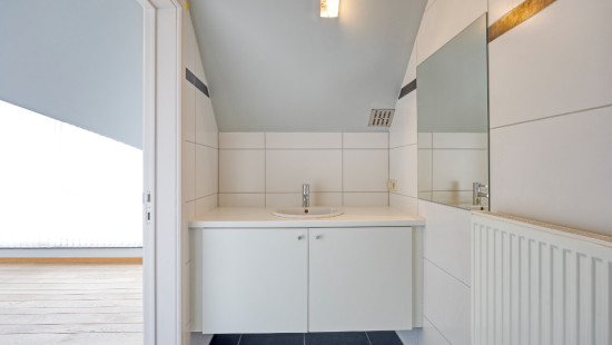 Markt - 54 - F - 2440