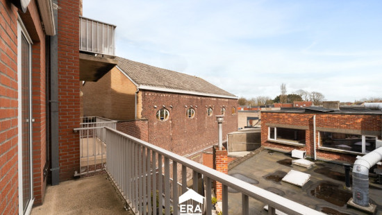 Markt - 4 - 4 - 9900