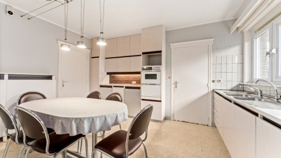 Outrijvestraat - 28 - - 8551