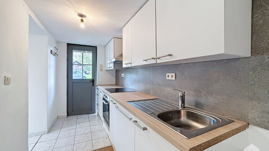 Chaussée de Nivelles - 85 - - 7181