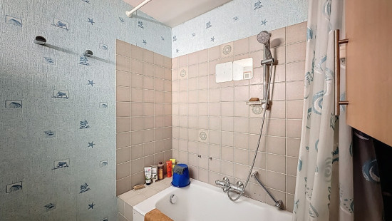 Avenue du Pont Rouge - 21 - 5-2 - 7000