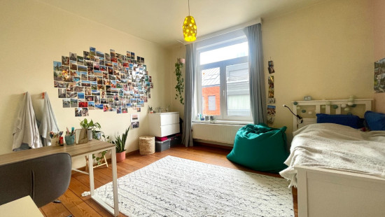 6e Jagersstraat - 11 - - 8890