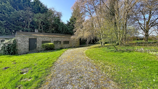 Route du Condroz - 219 - - 4550