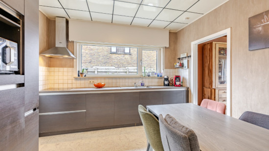 Ooststraat - 32 - - 9961