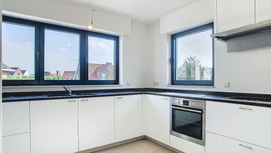 Harelbekestraat - 27 - - 8570