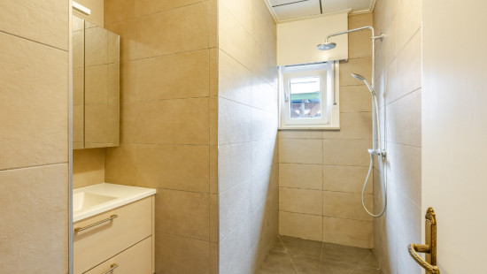 Ooststraat - 32 - - 9961