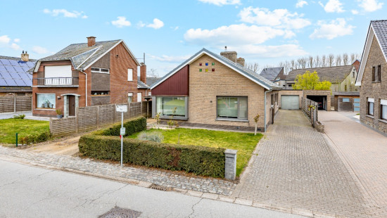 Ooststraat - 32 - - 9961