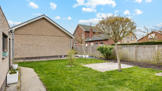 Ooststraat - 32 - - 9961