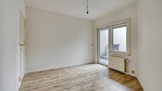 Standplaats - 30 - 1 - 2570