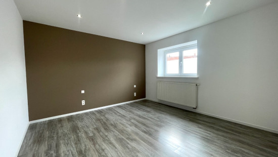 Ter Wallestraat - 28 - - 8930