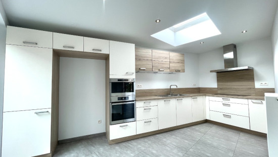 Ter Wallestraat - 28 - - 8930