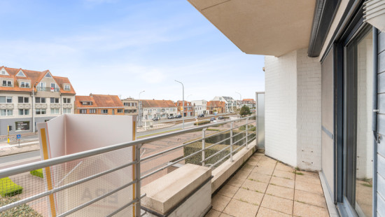 Albert I laan (Newport Island) - 64D - - 8620