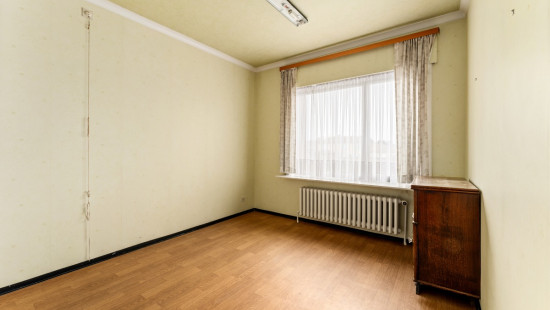 Oostrozebeeksestraat - 41 - - 8710