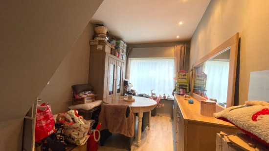 Ontvoogdingsstraat - 44 - - 8930