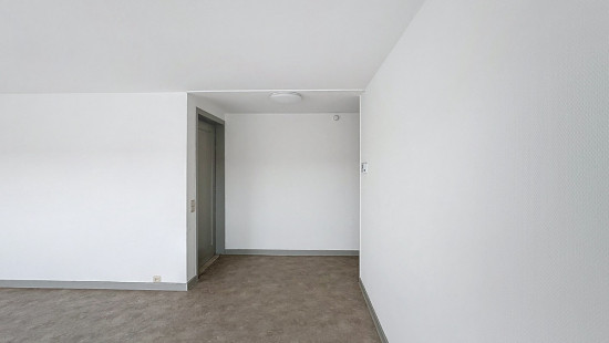 Avenue de l'Enseignement, - 23 - D - 7330