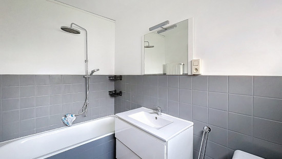 Rue Oscar Druart - 56 - - 7060